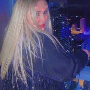 Meet your Posher, Serena